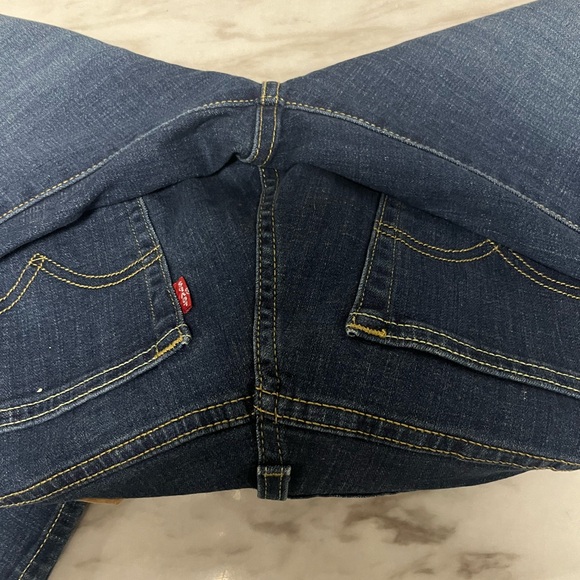 Levi’s. Size 28, women’s. High rise skinny. Used once - Picture 3 of 8